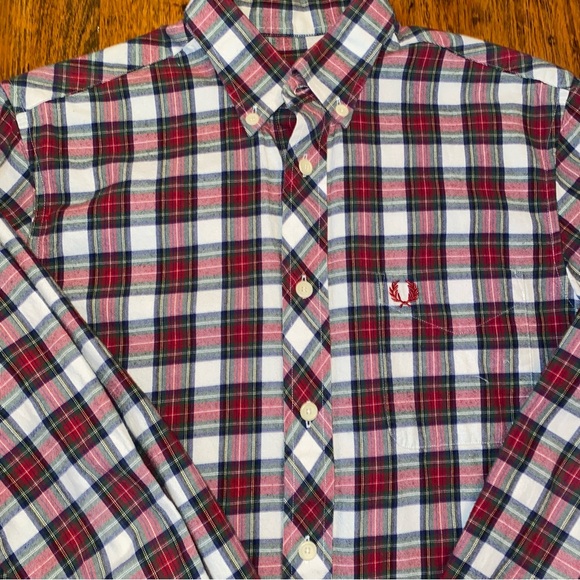 Fred Perry $275 Red & White Plaid Flannel Button Down Shirt sz Small EUC - Picture 3 of 16